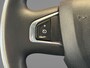 Renault Master T35 2.3 dCi 135 L3H2 Work Edition | Airconditioning | Cruise control Standaard | Connectiviteit | Navigatie | Lederen bekleding  | Park Distance Control achter | Achteruitrijcamera | 2 zitplaatsen rechtsvoor | Verlengde of verhoogde carrosserie | Schuifdeur rechts | Achterdeuren |