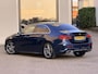 Mercedes-Benz A-klasse 180 Business Solution AMG | Apple Carplay/Camera/18-inch/Navigatie/Trekhaak afn.