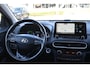 Hyundai Kona 1.6 GDI HEV Premium | Trekhaak | Climate Control | Adaptieve Cruise Control | Stoelverwarming & Stoelventilatie | LMV | Navigatie | Achteruitrijcamera | Apple Carplay/Android Auto |