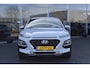 Hyundai Kona 1.6 GDI HEV Premium | Trekhaak | Climate Control | Adaptieve Cruise Control | Stoelverwarming & Stoelventilatie | LMV | Navigatie | Achteruitrijcamera | Apple Carplay/Android Auto |