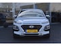 Hyundai Kona 1.6 GDI HEV Premium | Trekhaak | Climate Control | Adaptieve Cruise Control | Stoelverwarming & Stoelventilatie | LMV | Navigatie | Achteruitrijcamera | Apple Carplay/Android Auto |