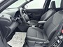 Toyota Yaris Cross 1.5 Hybrid Dynamic | Apple Carplay / Android Auto | Stoel-/stuurverwarming | Verwarmbare voorruit | Parkeersensoren voor/achter | Adaptive Cruise | Full LED | Keyless | Clima | Camera | 17 inch