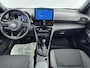 Toyota Yaris Cross 1.5 Hybrid Dynamic | Apple Carplay / Android Auto | Stoel-/stuurverwarming | Verwarmbare voorruit | Parkeersensoren voor/achter | Adaptive Cruise | Full LED | Keyless | Clima | Camera | 17 inch