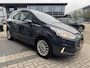 Ford B-Max 1.0 125PK TITANIUM : D-RIEM VERV./NAVI/ CLIMA/P-CAM/2XPDC/MEDIA/LED/LMV/ - 2e EIG. - KM=NAP -
