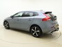 Volvo V40 T3 153pk Automaat Polar+ Sport / Harman&Kardon Audio / Keyless / Panoramadak / Stoelverwarming / Nubuck / Trekhaak / PDC + Camera /