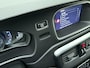 Volvo V40 T3 153pk Automaat Polar+ Sport / Harman&Kardon Audio / Keyless / Panoramadak / Stoelverwarming / Nubuck / Trekhaak / PDC + Camera /