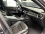 Alfa Romeo Stelvio 2.9 V6 AWD Quadrifoglio | Pano | 20" | Alcantara | Carbon | Dealeronderhouden