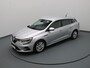 Renault Megane E-Tech Estate 1.6 Plug-In Hybrid 160 Zen Cruise | Climate | Navi | Parkeersens. v+a | Trekhaak