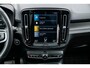 Volvo XC40 1.5 T4 Recharge R-Design | Plug-in Hybrid (PHEV) | Trekhaak | Achteruitrijcamera | Parkeersensoren | Panoramadak | Navigatie | Apple Carplay | Android Auto