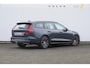Volvo V60 T6 350PK Automaat AWD Plus Dark / Adaptive cruise control / Elektrische stoelen / Harman Kardon audio / Trekhaak / Pilot assist / BLIS / Stoel en stuur verwarming / Elektrische achterklep / Parkeersensoren met 360 camera / Google infotainment