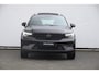 Volvo XC40 B3 177PK Automaat Plus Black Edition / Adaptive cruise control / Elektrische stoelen / Harman Kardon audio / Pilot assist / BLIS / Stoel en stuur verwarming / Elektrische achterklep / Parkeersensoren met camera / Google infotainment
