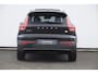 Volvo XC40 T4 211PK Automaat Plus Dark /  cruise control / Elektrische stoelen / Harman Kardon audio / Pilot assist / Stoel en stuur verwarming / Elektrische achterklep / Parkeersensoren met camera / Google infotainment