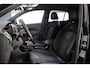 Volkswagen T-Cross R-Line Edition 1.5 TSI 150pk DSG Automaat Trekhaak, Black style, Adaptive cruise control, LED matrix koplampen, Navigatie, Parkeersensoren