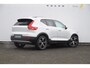 Volvo XC40 B4 211PK Automaat Inscription / Elektrische stoelen met geheugen / Keyless entry / Elektrische achterklep / Harman Kardon audio / Parkeersensoren met camera / stoel - en stuurwielverwarming /