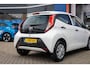 Toyota Aygo 1.0 VVT-i x-fun | Airco | Bluetooth | Elektrische ramen voor | Centrale deurvergrendeling | Airco | Bluetooth telefoonvoorbereiding | Elektrische ramen voor