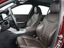 BMW 3-Serie 330e Business Edition Plus | Sportstoelen | Leder | Adaptive cruise | Stoelverwarming | Carplay | Stuurverwarming | Navigatie | Parkeerhulp | Full LED | Live Cockpit | Individual Aventurinrot metallic | PHEV | Plug In