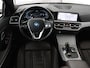 BMW 3-Serie 330e Business Edition Plus | Sportstoelen | Leder | Adaptive cruise | Stoelverwarming | Carplay | Stuurverwarming | Navigatie | Parkeerhulp | Full LED | Live Cockpit | Individual Aventurinrot metallic | PHEV | Plug In