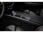 Volvo XC60 2.0 T6 Plug-in hybrid AWD Ultra Black Edition | Facelift | Harman Kardon Audio | Head-up Display | 360 Graden Camera | Panoramadak | Lichtmetalen Velgen 21 inch | Elektrisch Verstelbare Voorstoelen | Keyless Entry | BLIS