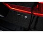 Volvo XC60 2.0 T6 Plug-in hybrid AWD Ultra Black Edition | Facelift | Harman Kardon Audio | Head-up Display | 360 Graden Camera | Panoramadak | Lichtmetalen Velgen 21 inch | Elektrisch Verstelbare Voorstoelen | Keyless Entry | BLIS