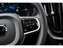 Volvo XC60 2.0 T6 Plug-in hybrid AWD Ultra Black Edition | Facelift | Harman Kardon Audio | Head-up Display | 360 Graden Camera | Panoramadak | Lichtmetalen Velgen 21 inch | Elektrisch Verstelbare Voorstoelen | Keyless Entry | BLIS