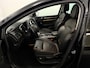 Renault Megane Estate 1.2 TCe Série Signature Exclusiv Leder, Camera, Navi, Bose geluidsysteem, Keyless start, Cruise control, Lichtmetalen velgen, Stoelverwarming
