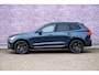Volvo XC60 2.0 T6 Plug-in hybrid AWD Ultra Black Edition | Facelift | Harman Kardon Audio | Head-up Display | 360 Graden Camera | Panoramadak | Lichtmetalen Velgen 21 inch | Elektrisch Verstelbare Voorstoelen | Keyless Entry | BLIS