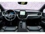 Volvo XC60 2.0 T6 Plug-in hybrid AWD Ultra Black Edition | Facelift | Harman Kardon Audio | Head-up Display | 360 Graden Camera | Panoramadak | Lichtmetalen Velgen 21 inch | Elektrisch Verstelbare Voorstoelen | Keyless Entry | BLIS