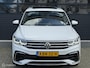 Volkswagen Tiguan 1.5 TSI 3x R-Line Business+ | Pano | VOL