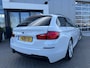 BMW 5-Serie Touring 520d * Leder * Panoramadak * M Pakket * Dealer Onderhouden