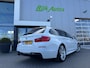BMW 5-Serie Touring 520d * Leder * Panoramadak * M Pakket * Dealer Onderhouden