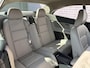 Volvo C70 Convertible 2.4i Summum | 12 maanden BOVAG garantie | Stoelverwarming | Volvo dealer onderhouden | Elektrische stoel met geheugen | Parkeersensoren | Regensensor | Automatisch dimmende binnenspiegel | Afneembare Trekhaak