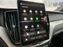 Volvo XC60 2.0 T6 Plug-in hybrid AWD Ultra Black Edition | Facelift | Harman Kardon Audio | Head-up Display | 360 Graden Camera | Panoramadak | Lichtmetalen Velgen 21 inch | Elektrisch Verstelbare Voorstoelen | Keyless Entry | BLIS
