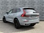 Volvo XC60 2.0 T6 Plug-in hybrid AWD Ultra Black Edition | Facelift | Harman Kardon Audio | Head-up Display | 360 Graden Camera | Panoramadak | Lichtmetalen Velgen 21 inch | Elektrisch Verstelbare Voorstoelen | Keyless Entry | BLIS