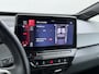 Volkswagen ID.3 First Plus 62kWh Camera Navi-Pro Adap.Cruise Matrix led 19" Ecc Apple Carplay Android Auto SOH 91% Stoel+Stuurverwarming Lmv Privacy Glas Keyless Advanced Rijstrooksensor Led-a.licht dynamisch 1e Eigenaar Dealeronderhouden Origineel Nederlandse Auto
