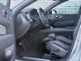 Volvo XC60 2.0 T6 Plug-in hybrid AWD Ultra Black Edition | Facelift | Harman Kardon Audio | Head-up Display | 360 Graden Camera | Panoramadak | Lichtmetalen Velgen 21 inch | Elektrisch Verstelbare Voorstoelen | Keyless Entry | BLIS