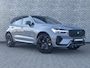 Volvo XC60 2.0 T6 Plug-in hybrid AWD Ultra Black Edition | Facelift | Harman Kardon Audio | Head-up Display | 360 Graden Camera | Panoramadak | Lichtmetalen Velgen 21 inch | Elektrisch Verstelbare Voorstoelen | Keyless Entry | BLIS