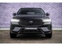 Volvo XC60 2.0 T6 Plug-in hybrid AWD Plus Black Edition | Facelift | Harman Kardon Audio | Head-up Display | 360 Graden Camera | Panoramadak | Lichtmetalen Velgen 21 inch | Elektrisch Verstelbare Voorstoelen | Keyless Entry | BLIS