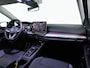 Volkswagen Golf 1.5 eTSI 150 PK DSG Goal | LED Matrix IQ | Trekhaak | Side Assist | Achteruitrijcamera | Stoel & Stuurwiel Verwarming |