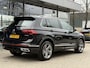 Volkswagen Tiguan 1.4 TSI eHybrid *!* 2x R-LINE *!* NAVI/ IQ LED/ CAMERA/ 19 INCH/ TREKHAAK *!*