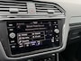 Volkswagen Tiguan 1.4 TSI eHybrid *!* 2x R-LINE *!* NAVI/ IQ LED/ CAMERA/ 19 INCH/ TREKHAAK *!*