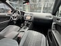 Volkswagen Tiguan 1.4 TSI eHybrid *!* 2x R-LINE *!* NAVI/ IQ LED/ CAMERA/ 19 INCH/ TREKHAAK *!*