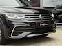Volkswagen Tiguan 1.4 TSI eHybrid *!* 2x R-LINE *!* NAVI/ IQ LED/ CAMERA/ 19 INCH/ TREKHAAK *!*