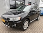 Mitsubishi Outlander 2.0 Instyle -AUTOMAAT-1STE EIGENAAR-VOLLEDER-OPEN DAK-ROCKFORD FOSGATE AUDIO-KEYLESS-STOELVERWARMING-ETC.