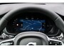 Volvo XC60 2.0 T6 Plug-in hybrid AWD Ultra Black Edition | Facelift | Harman Kardon Audio | Head-up Display | 360 Graden Camera | Panoramadak | Lichtmetalen Velgen 21 inch | Elektrisch Verstelbare Voorstoelen | Keyless Entry | BLIS