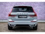 Volvo XC60 2.0 T6 Plug-in hybrid AWD Ultra Black Edition | Facelift | Harman Kardon Audio | Head-up Display | 360 Graden Camera | Panoramadak | Lichtmetalen Velgen 21 inch | Elektrisch Verstelbare Voorstoelen | Keyless Entry | BLIS