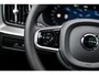 Volvo XC60 2.0 T6 Plug-in hybrid AWD Ultra Black Edition | Facelift | Harman Kardon Audio | Head-up Display | 360 Graden Camera | Panoramadak | Lichtmetalen Velgen 21 inch | Elektrisch Verstelbare Voorstoelen | Keyless Entry | BLIS
