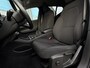 Volvo XC40 2.0 B4 Business Pro | 18" 5-Spaaks Silver velgen met 235/55 R18 banden | 2-zone Electronic Climate Control met gekoeld dashboardkastje | Achteropkomend verkeer waarschuwing
