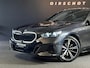 BMW 5-Serie Touring 520i High Executive Edition M Trekhaak/ Stuurverwarming/ H&K/ 20"/ Glazendak/ Memoryseats/ 360Camera/Ambientpl