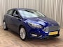 Ford Focus 1.0 Titanium 101 PK Org.NL! / Cruise / Trekhaak / Navigatie / PDC V&A / ECC Clima / 17'' LMV