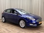 Ford Focus 1.0 Titanium 101 PK Org.NL! / Cruise / Trekhaak / Navigatie / PDC V&A / ECC Clima / 17'' LMV